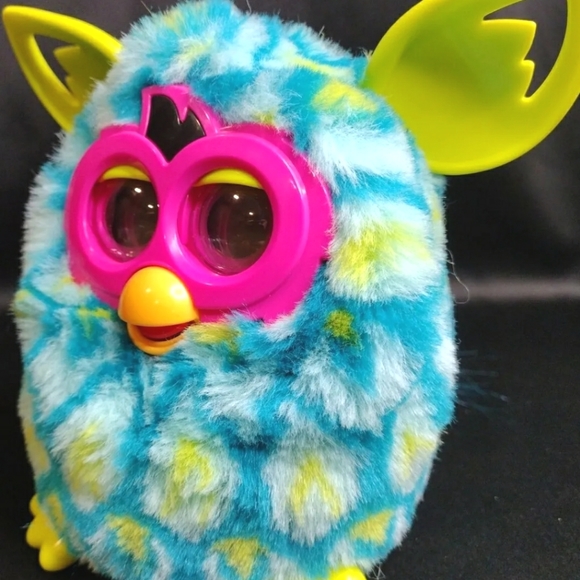 Furby Boom Peacock Turquoise Interactive Toy 2012 Hasbro. - Picture 6 of 10
